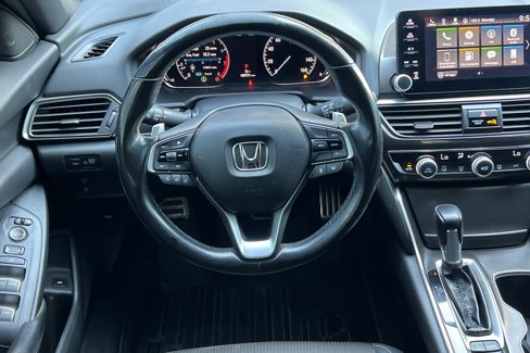 Used 2018 Honda Accord Sport image 17