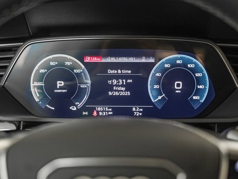 Used 2023 Audi e-tron Premium w/ Convenience Plus Package image 16