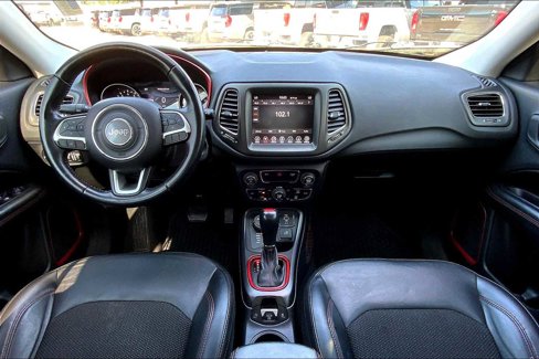 Used 2020 Jeep Compass Trailhawk image 15