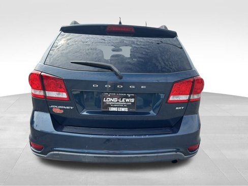 Used 2014 Dodge Journey SXT w/ Flexible Seating Group image 5