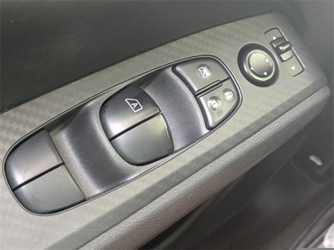 Used 2022 Nissan Altima 2.5 SV image 22