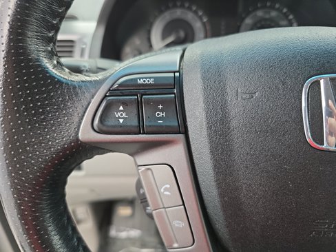 Used 2012 Honda Odyssey EX-L image 18