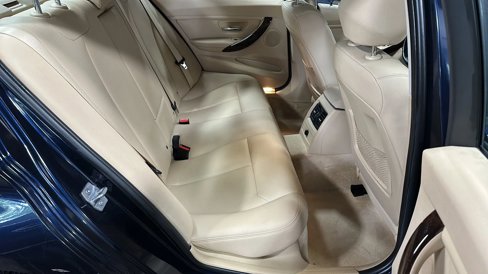 Used 2015 BMW 320i xDrive Sedan image 14