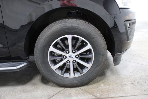 Used 2021 Ford Expedition Max XLT image 43