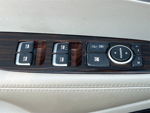 Used 2020 Kia Sorento LX w/ LX I4 Convenience Package image 17