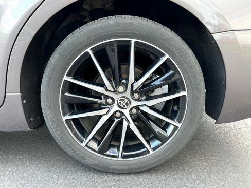 Used 2022 Toyota Camry SE image 17