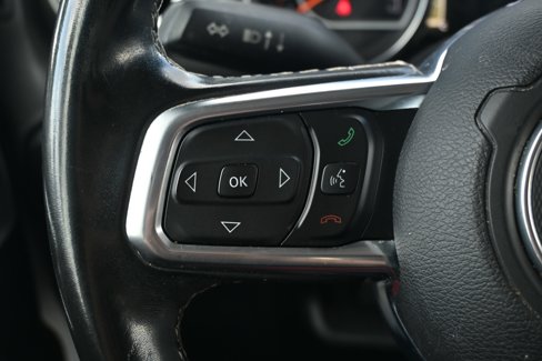 Used 2020 Jeep Gladiator Overland image 35