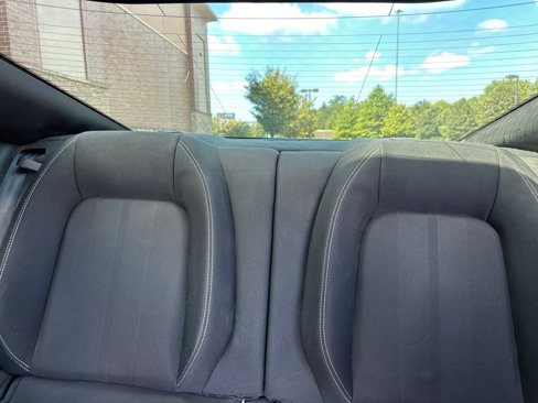 Used 2018 Ford Mustang Coupe image 23