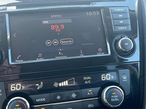Used 2019 Nissan Rogue SV image 25