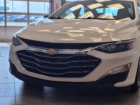 Used 2022 Chevrolet Malibu LS image 20