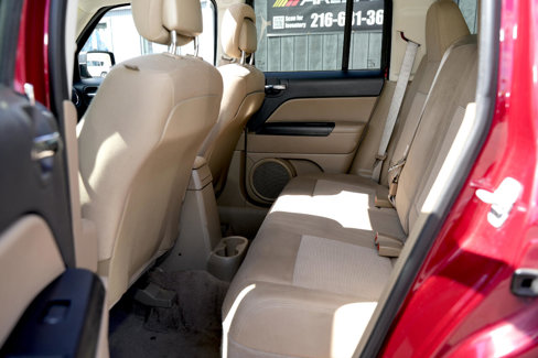 Used 2012 Jeep Patriot Latitude w/ Sun/Sound Group image 18