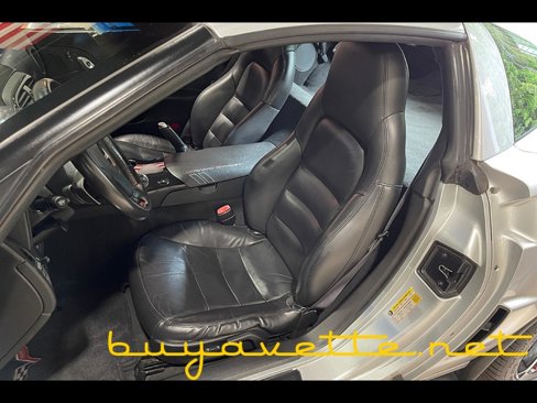 Used 2010 Chevrolet Corvette Grand Sport image 18