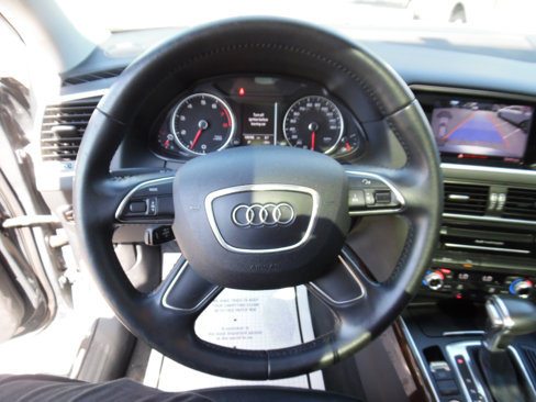 Used 2016 Audi Q5 2.0T Premium Plus w/ Technology Package image 12