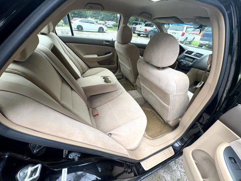 Used 2004 Honda Accord LX image 14