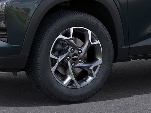 New 2025 Chevrolet Trax LT w/ Driver Confidence Package image 9