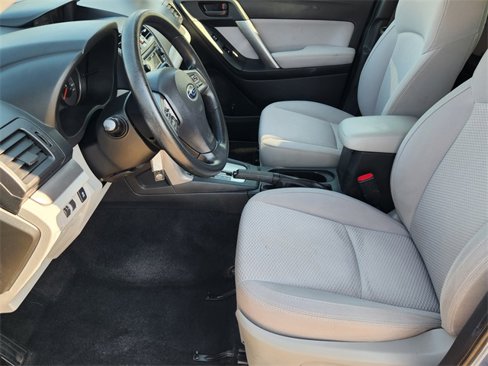 Used 2015 Subaru Forester 2.5i Premium image 11