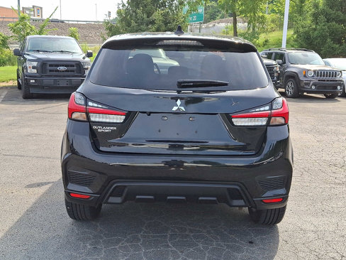 Used 2020 Mitsubishi Outlander Sport ES image 5