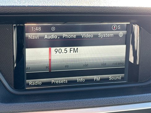 Used 2013 Mercedes-Benz E 350 4MATIC Sedan image 15
