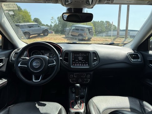 Used 2021 Jeep Compass Trailhawk image 9