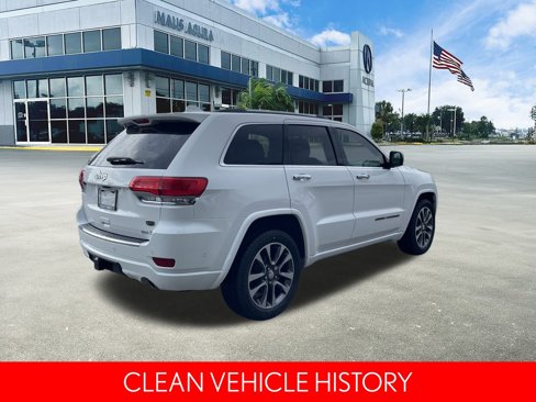 Used 2018 Jeep Grand Cherokee Overland image 4