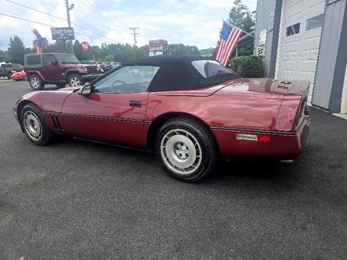 Used 1986 Chevrolet Corvette Convertible image 4