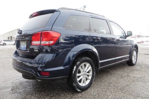 Used 2017 Dodge Journey SXT w/ Comfort/Convenience Group image 25