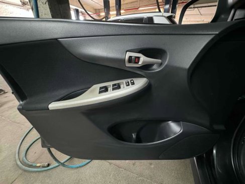Used 2013 Toyota Corolla S w/ Premium Pkg image 14