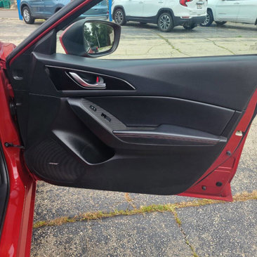 Used 2014 MAZDA MAZDA3 s Touring image 17