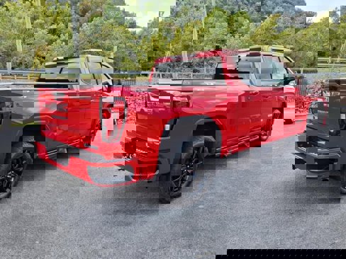 Used 2021 GMC Sierra 1500 Elevation image 5