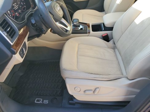 Used 2018 Audi Q5 2.0T Premium Plus w/ Premium Plus Package image 30