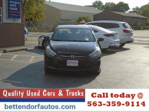Used 2015 Hyundai Accent GLS image 3