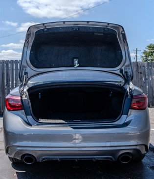 Used 2018 INFINITI Q50 Luxe w/ Essential Package (3.0T Luxe) image 9