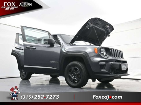 Used 2022 Jeep Renegade Sport image 29