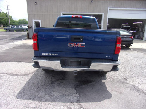Used 2015 GMC Sierra 1500 SLT w/ SLT Crew Cab Value Package image 10