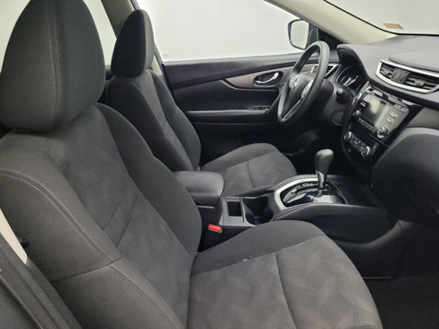 Used 2016 Nissan Rogue SV image 21