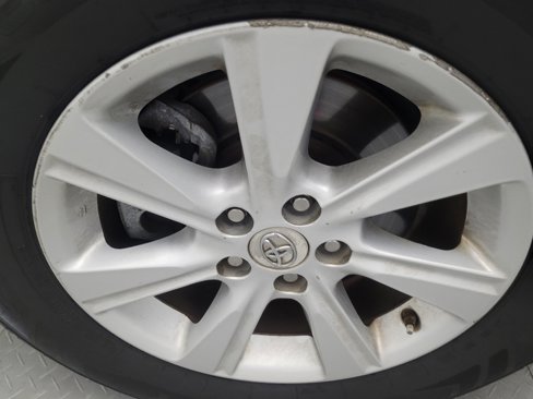 Used 2013 Toyota Highlander SE image 31