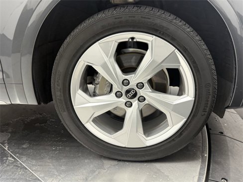 Used 2023 Audi Q5 2.0T Premium Plus image 10