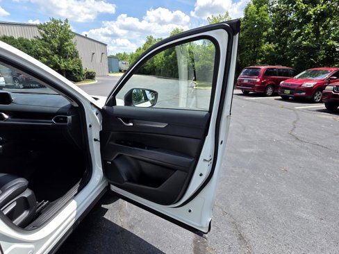 Used 2019 MAZDA CX-5 Touring image 43
