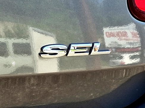 Used 2012 Ford Taurus SEL image 30