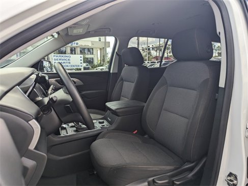 Used 2020 Chevrolet Traverse LS image 5