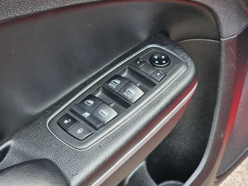 Used 2021 Dodge Charger SXT w/ Leather Interior Group image 21
