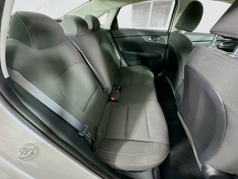 Used 2021 Kia Forte Sedan image 30