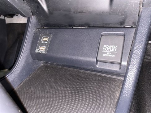 Used 2022 Honda HR-V Sport image 8