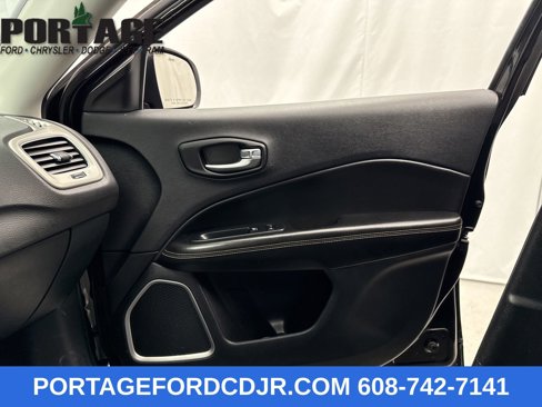 Used 2021 Jeep Compass Latitude w/ Convenience Group image 20