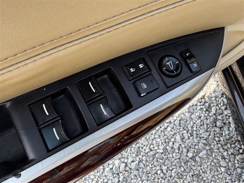 Used 2015 Acura TLX w/ Technology Package image 25