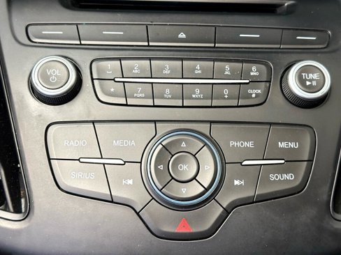 Used 2017 Ford Focus SE image 13