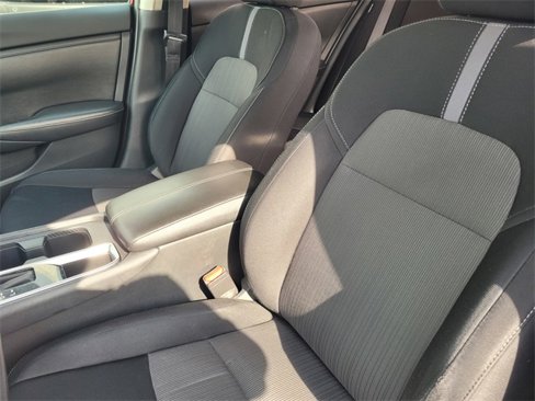 Used 2021 Nissan Sentra SV image 13