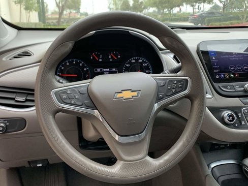 Used 2022 Chevrolet Malibu LT image 18