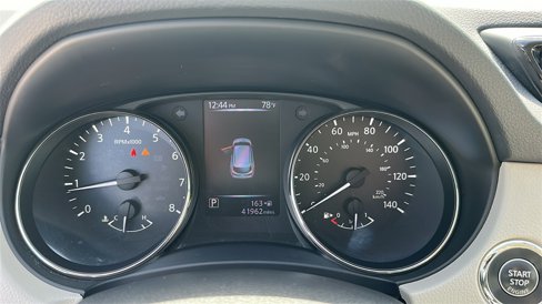 Used 2018 Nissan Rogue Sport SV image 21