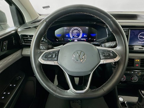 Used 2024 Volkswagen Taos S image 11